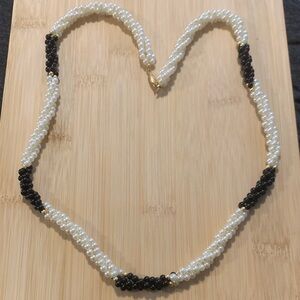 Vintage  Pearl and Black Beaded Necklace